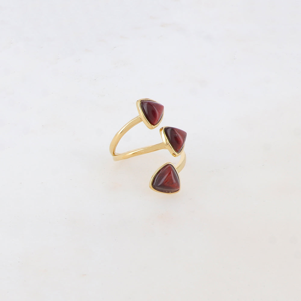 Mathilde & Filles bijoux | Bague originale pour femme embellies de trois pierres fines type œil de taureau