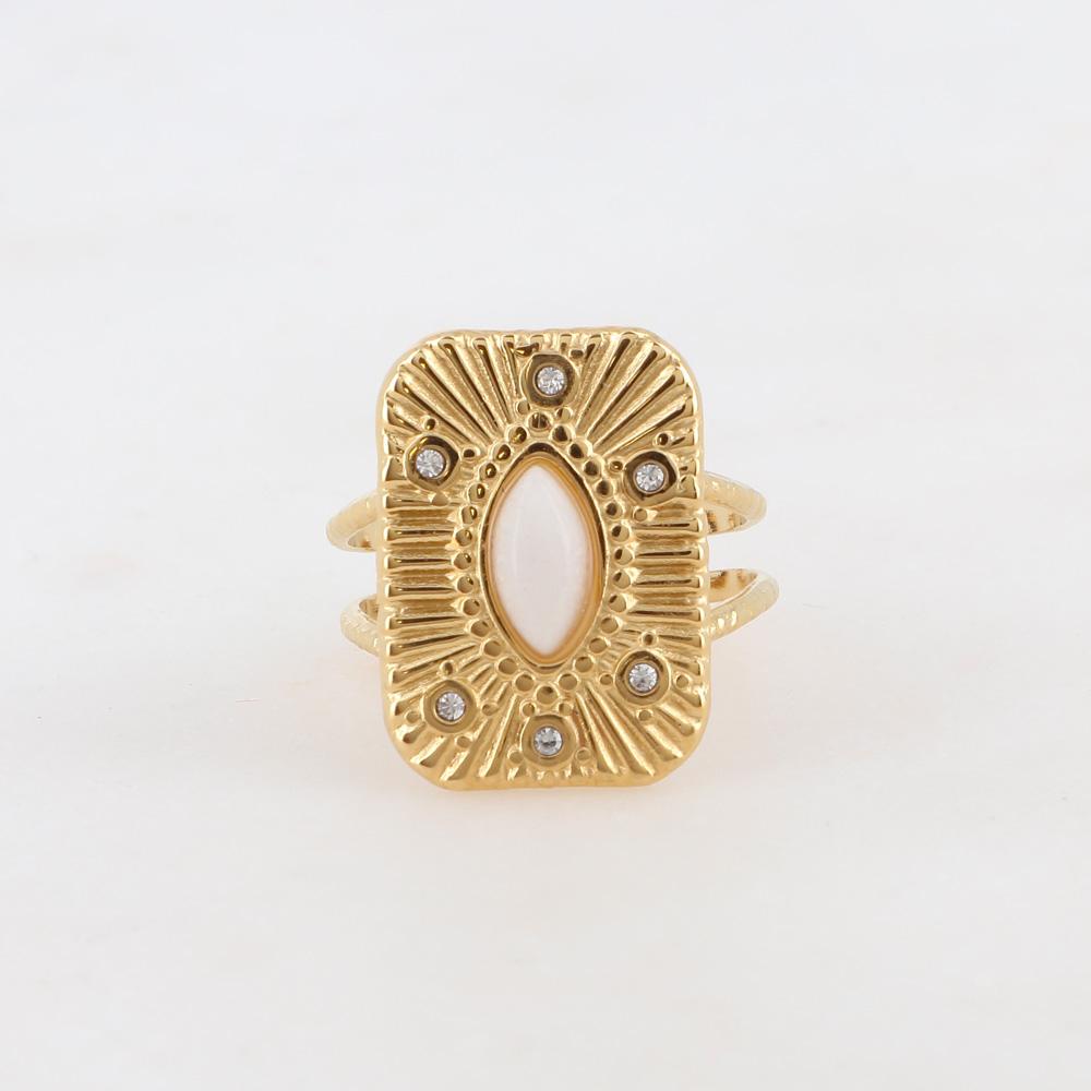 Mathilde & Filles bijoux | Bague pour femme avec un double anneau et un cabochon en rectangle serti d'une agate blanche