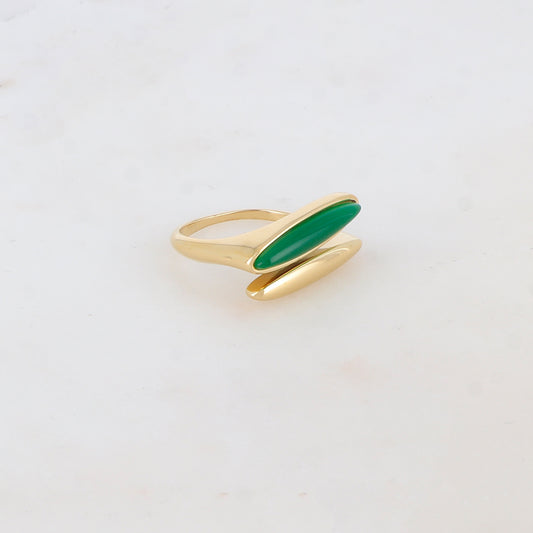 Bague femme de couleur or en acier inoxydable sertie d'une pierre verte - Mathilde & Filles bijoux