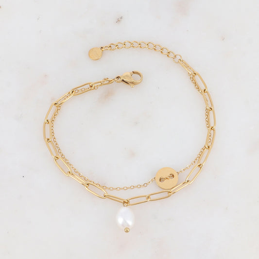 Mathilde & Filles | Bracelet deux rangs embelli d'une perle d'eau douce et d'une pampille en forme de bouton de chemise