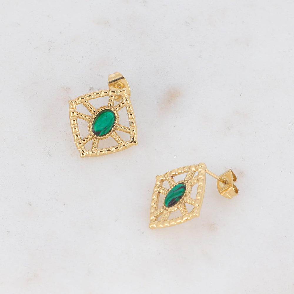 Mathilde & Filles | Boucles d'oreilles en forme de losange ajouré serti d'une pierre naturelle malachite