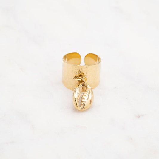 Bague ornée d'une pampille en forme de cauri pour femme | Mathilde & Filles