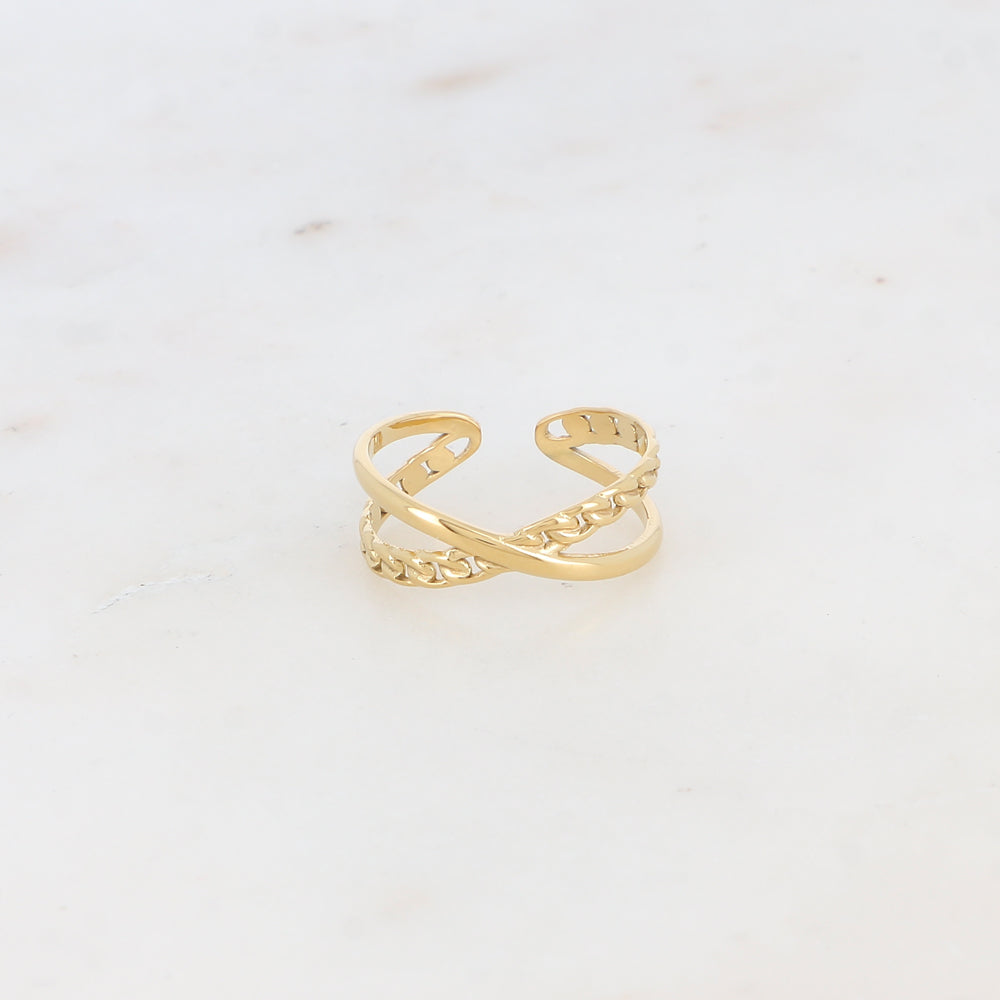 Mathilde & Filles | Bague en acier inoxydable dorée à l'or fin composée de deux anneaux entrelacés