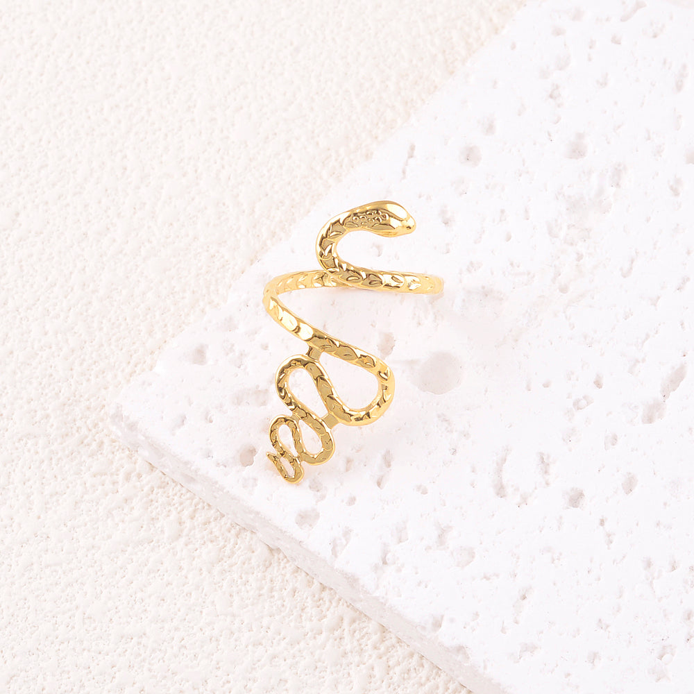 Mathilde & Filles | Bague en acier inoxydable en forme de serpent très joliment sculptée