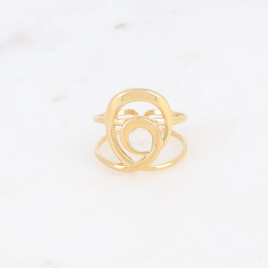 Bague pour femme de couleur or en acier inoxydable au style intemporel avec un anneau en deux rangs et un cabochon formant des cercles artistiques | Mathilde & Filles