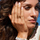 Bague composée de six rangs finement martelés de la marque marocaine de bijoux Mathilde & Filles | Mathilde & Filles bijoux 