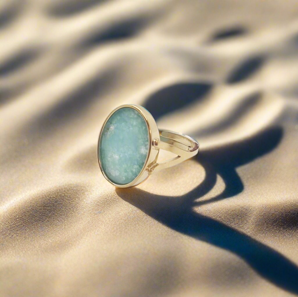 Bague pour femme embellie d'une très jolie pierre naturelle amazonite | Mathilde & Filles bijoux