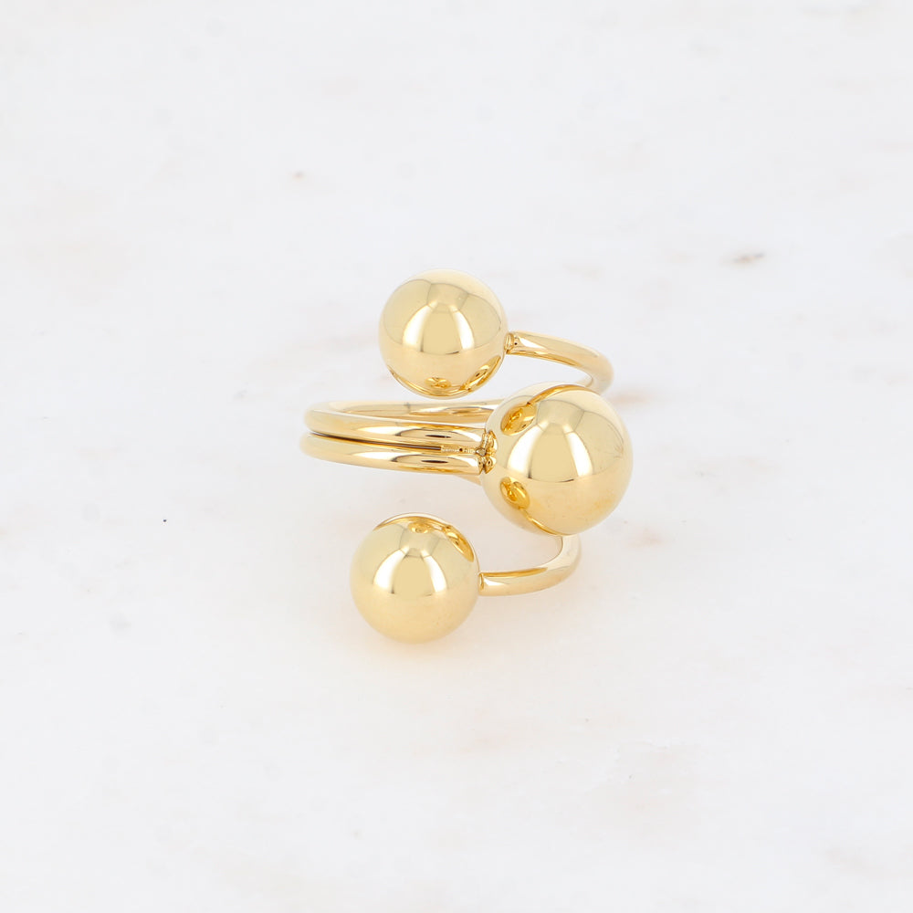 Mathilde & Filles | Bague composée de trois rangs et sertie de trois boules délicates
