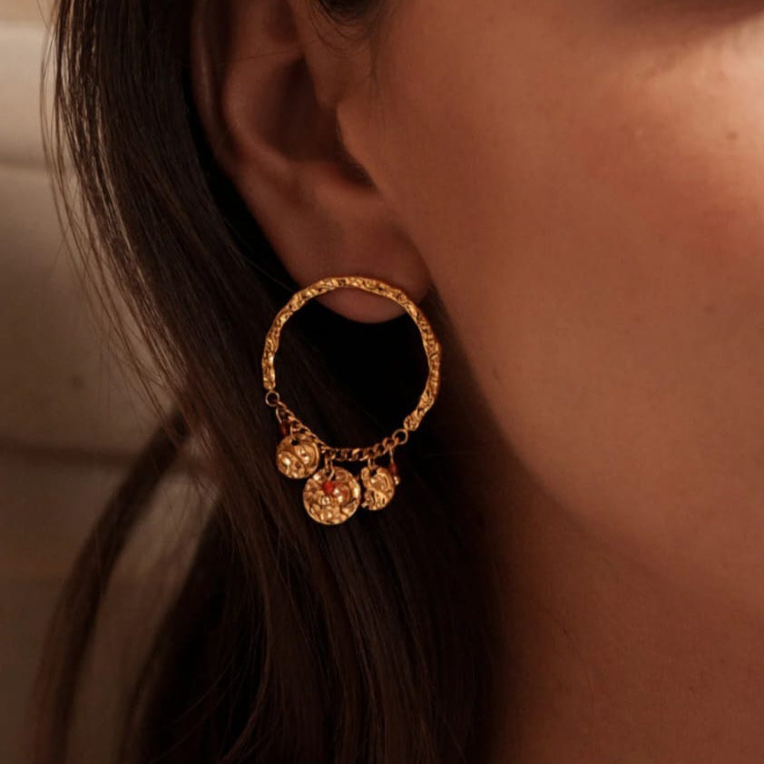 Mathilde & Filles | Boucles d'oreilles en acier inoxydables ornées de perles fines œil de tigre et pampilles martelées