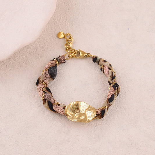 Mathilde & Filles | Bracelet pour femme en tissu motif léopard et pendentif ovale martelé