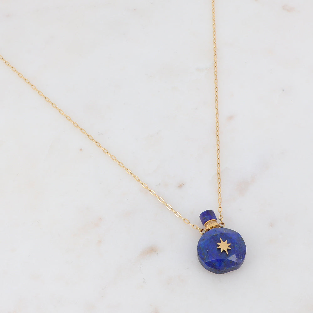 Mathilde & Filles | Collier embelli d'un pendentif en pierre naturelle lapis lazulite en forme de fiole qui s'ouvre
