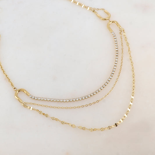Mathilde & Filles | Collier en acier inoxydable composé de trois chaines et orné de zircons blancs