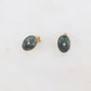 Mathilde & Filles | Boucles d'oreilles en acier inoxydable de forme ovale serties d'ne pierre naturelle jaspe africaine